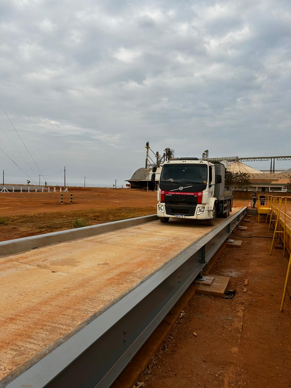 Unidade móvel de calibração sobre balança Standard Conceito